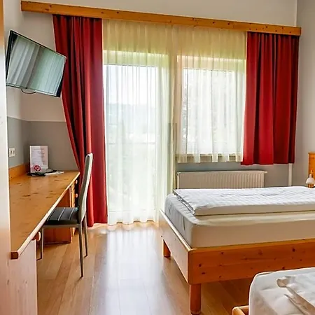 Bed & Breakfast Gaestehaus Ehweiner