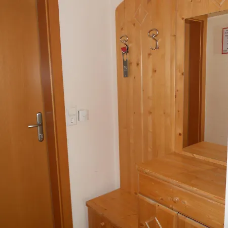 Oda ve Kahvaltı Gaestehaus Ehweiner 3*